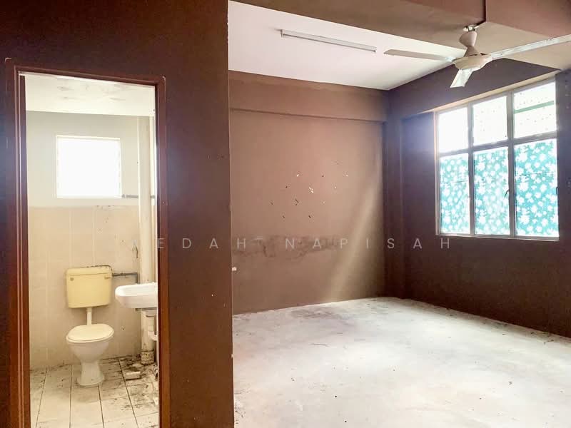 Kedai untuk Disewa di Bandar Pontian (Pontian) - Saedah Napisah - PropertyGuru.com.my