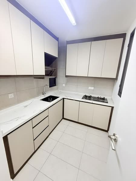 Kondominium untuk Disewa di EdgeWood Residences @ SkySanctuary - Sam Jamal - Kitchen - PropertyGuru.com.my