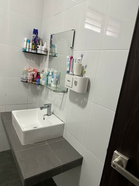 Rumah Teres 2 Tingkat untuk Disewa di Kota Bayuemas (Klang) - Stephanie Yap - Bathroom - PropertyGuru.com.my