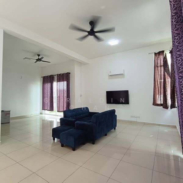Rumah Berkembar untuk Disewa di Canary Garden (Klang) - Geraldine Chan - Living Room - PropertyGuru.com.my