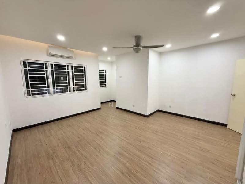 2-storey Terraced House for Sale in Kota Emerald (Rawang) - Levin Khoo - Living Room - PropertyGuru.com.my