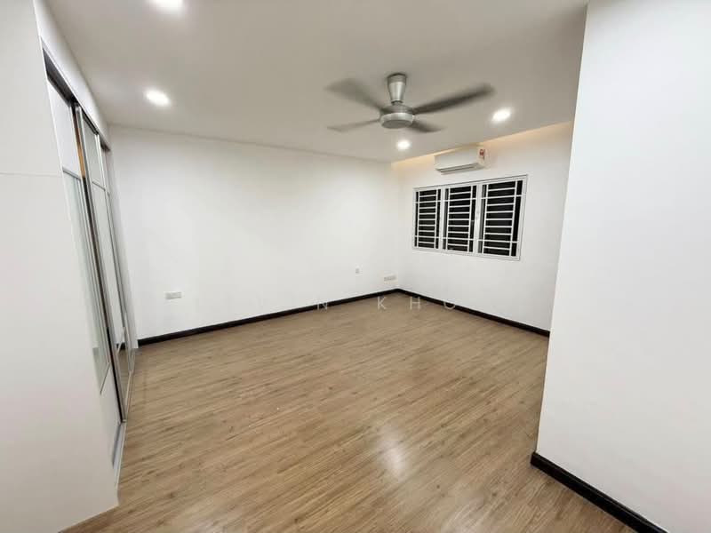 2-storey Terraced House for Sale in Kota Emerald (Rawang) - Levin Khoo - Bedroom - PropertyGuru.com.my