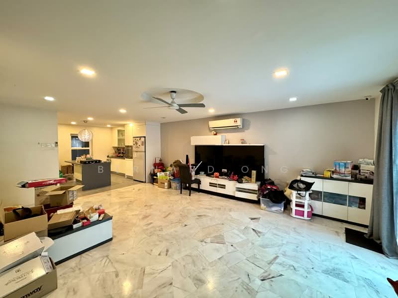 Rumah Teres 2 Tingkat untuk Dijual di Kota Emerald (Rawang) - Bernard Ong - Living Room - PropertyGuru.com.my