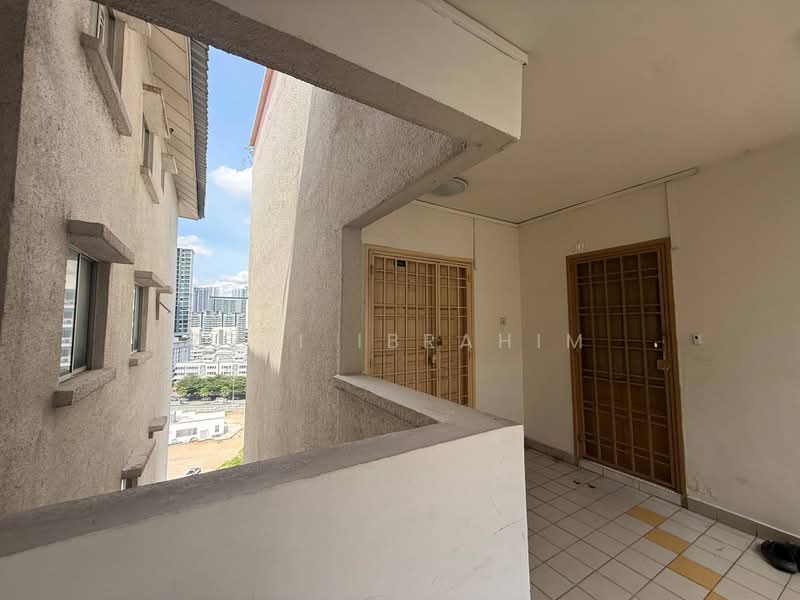 Condominium for Sale at Puncak Seri Kelana - Azli Ibrahim - Exterior - PropertyGuru.com.my