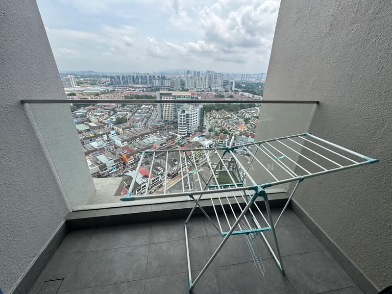 Servis Apartment untuk Disewa di The Grand Subang Jaya SS15 - Samuel Pan - Balcony - PropertyGuru.com.my