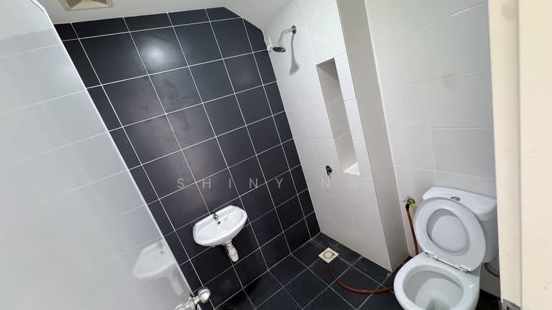 Semi-Detached House for Rent in Eco Grandeur (Puncak Alam) - Shiny Ng - Bathroom - PropertyGuru.com.my