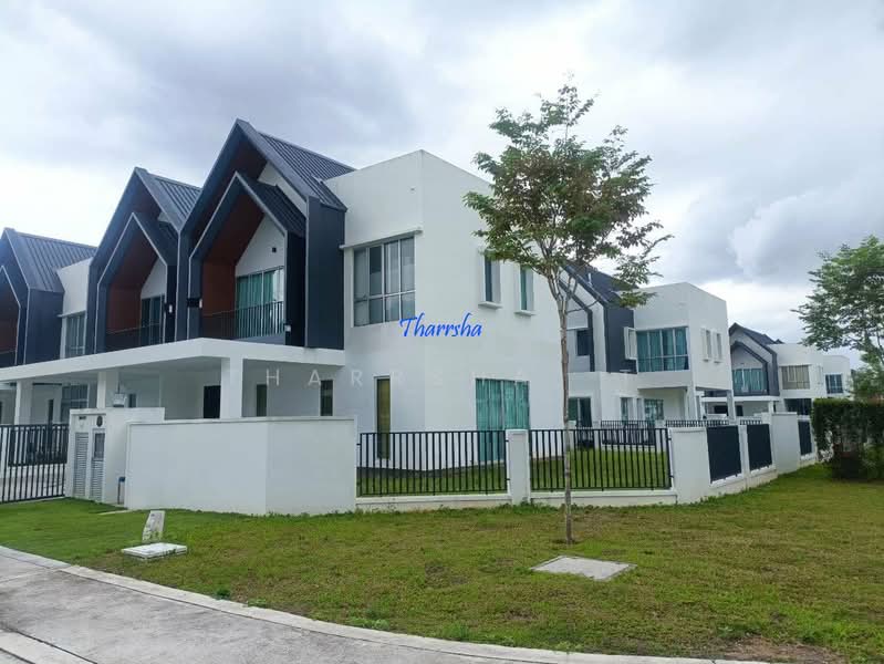 Rumah Teres 2 Tingkat untuk Dijual di Eco Forest (Semenyih) - Tharrsha. T - Exterior - PropertyGuru.com.my