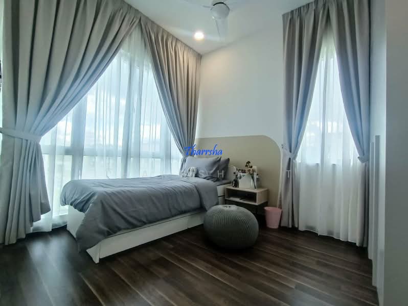 Rumah Teres 2 Tingkat untuk Dijual di Eco Forest (Semenyih) - Tharrsha. T - Bedroom - PropertyGuru.com.my