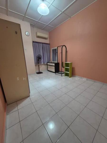 Rumah Teres 2-Tingkat untuk Dijual di Bandar Mahkota Cheras (Cheras) - Sharon Chow - Bedroom - PropertyGuru.com.my