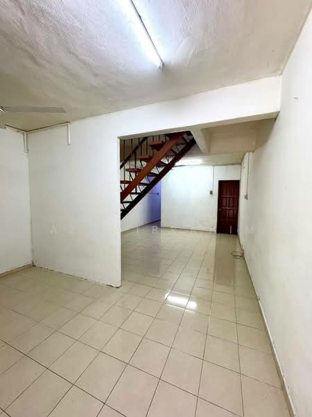 2-storey Terraced House for Sale in Taman Melawati (Ulu Kelang) - Azli Ibrahim - Interior - PropertyGuru.com.my