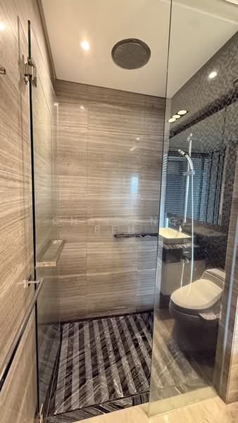 Servis Apartment untuk Disewa di The Sentral Residences - Chai Eng Beh - Bathroom - PropertyGuru.com.my