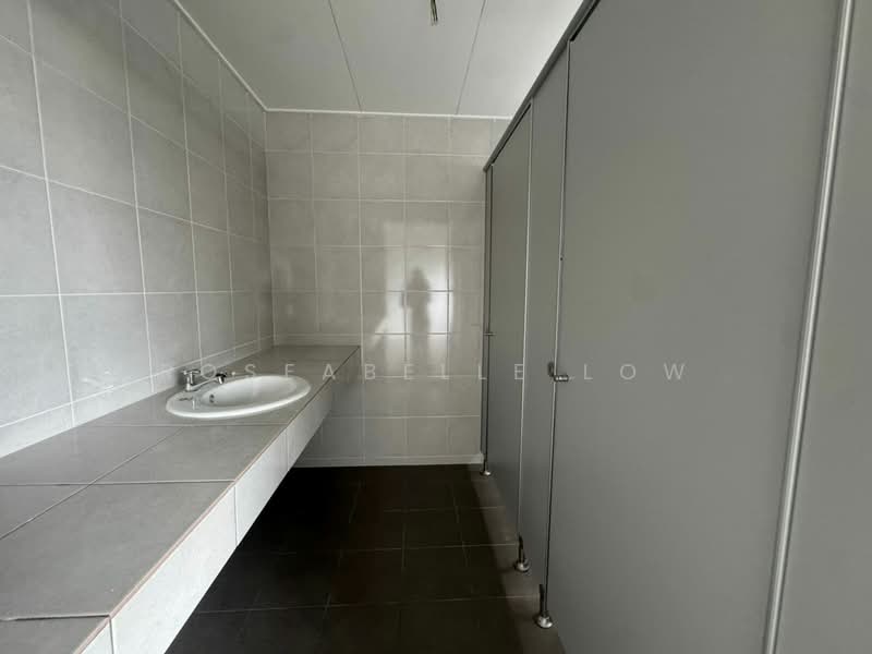 Shop for Rent in Bandar Metro Puchong (Puchong) - Roseabelle Low - Bathroom - PropertyGuru.com.my