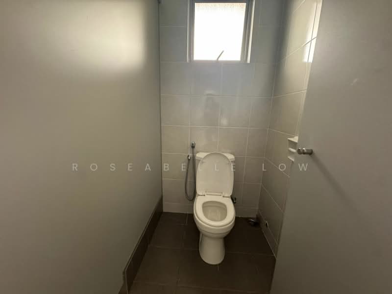 Shop for Rent in Bandar Metro Puchong (Puchong) - Roseabelle Low - Bathroom - PropertyGuru.com.my
