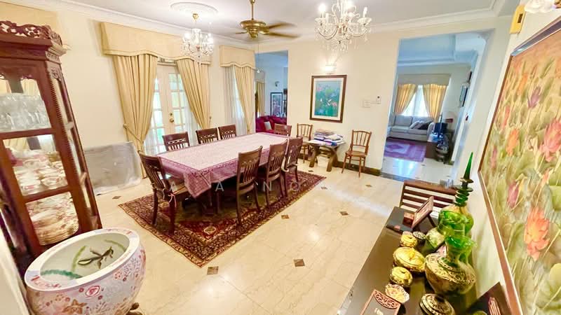 Rumah Banglo untuk Dijual di Seksyen 9 (Shah Alam) - Sa'a Nordin - Dining Room - PropertyGuru.com.my