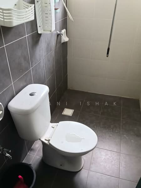2-storey Terraced House for Sale in Bandar Teknologi Kajang (Kajang) - Zamani Ishak - Bathroom - PropertyGuru.com.my