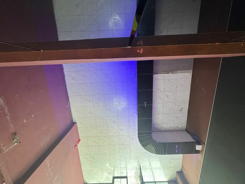 Shop for Rent in Bandar Menjalara (Kuala Lumpur) - Jenson Toh - Interior - PropertyGuru.com.my