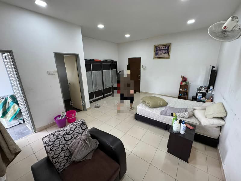 Rumah Teres 2-Tingkat untuk Dijual di Rawang (Selangor) - Bernard Ong - Living Room - PropertyGuru.com.my
