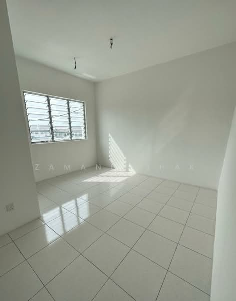 2-storey Terraced House for Sale in Sungai Buloh (Selangor) - Zamani Ishak - Interior - PropertyGuru.com.my