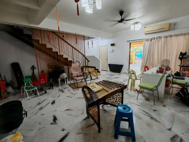 2-storey Terraced House for Sale in Bandar Mahkota Cheras (Cheras) - Desmond Tang - Living Room - PropertyGuru.com.my