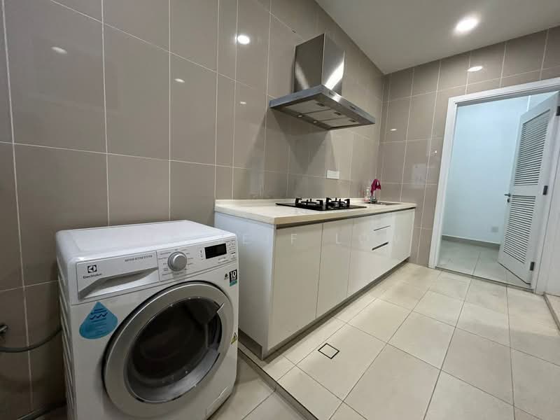 Kondominium untuk Dijual di Pavilion Hilltop - Mr Jeff Low - Kitchen - PropertyGuru.com.my