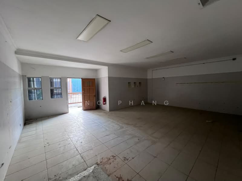 Kilang untuk Disewa di Seksyen 16 (Shah Alam) - Tino Phang - Interior - PropertyGuru.com.my