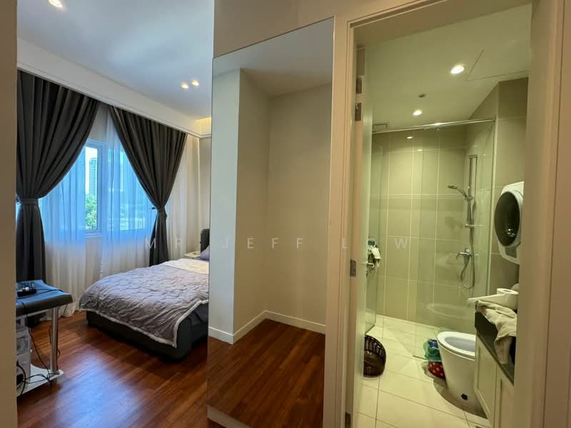 Kondominium untuk Dijual di Pavilion Hilltop - Mr Jeff Low - Bedroom - PropertyGuru.com.my
