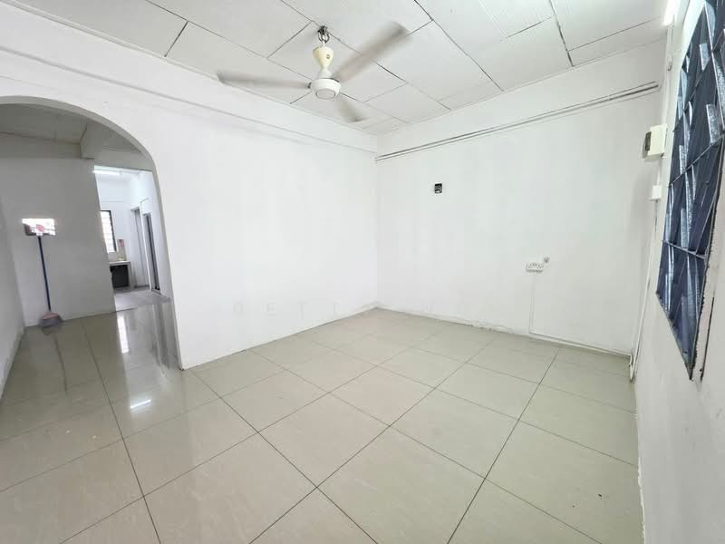 2-storey Terraced House for Sale in Taman Nora (Ulu Tiram) - Betty Ng - PropertyGuru.com.my