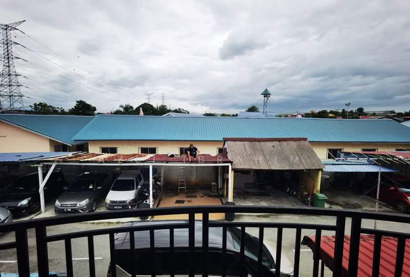 2-storey Terraced House for Sale in Serdang Jaya (Seri Kembangan) - Azli Ibrahim - Exterior - PropertyGuru.com.my