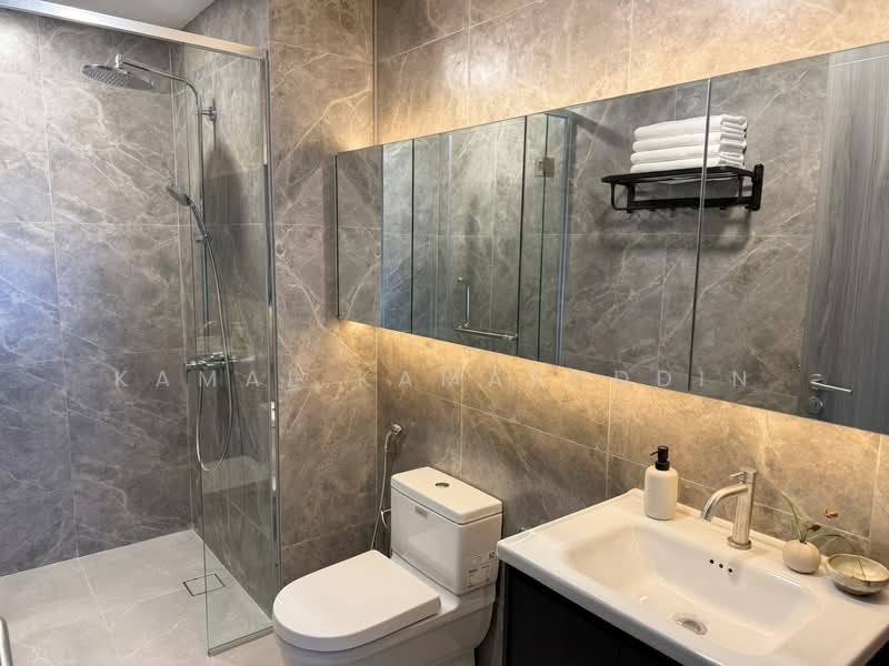 Servis Apartment untuk Disewa di Agile Bukit Bintang - Kamal Kamaruddin - Bathroom - PropertyGuru.com.my