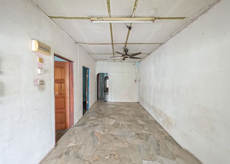 Rumah Teres 1 Tingkat untuk Dijual di Seksyen 24 (Shah Alam) - Azli Ibrahim - Interior - PropertyGuru.com.my