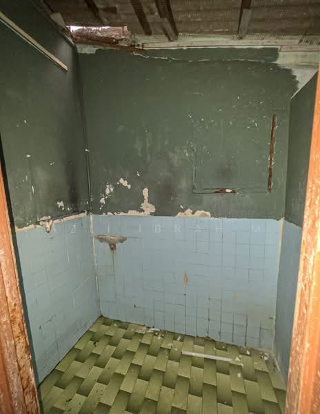 Rumah Teres 1 Tingkat untuk Dijual di Seksyen 24 (Shah Alam) - Azli Ibrahim - Interior - PropertyGuru.com.my