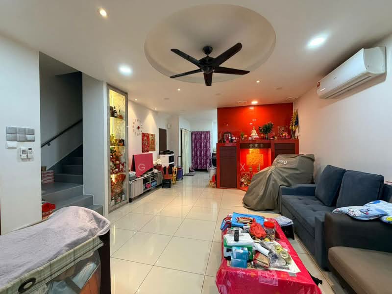 Rumah Teres untuk Dijual di Taman Mutiara Rini (Skudai) - NG ZEN XI - Living Room - PropertyGuru.com.my