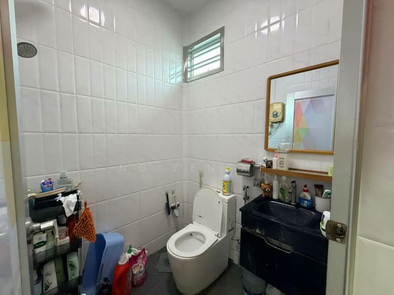 Rumah Teres untuk Dijual di Taman Mutiara Rini (Skudai) - NG ZEN XI - Bathroom - PropertyGuru.com.my