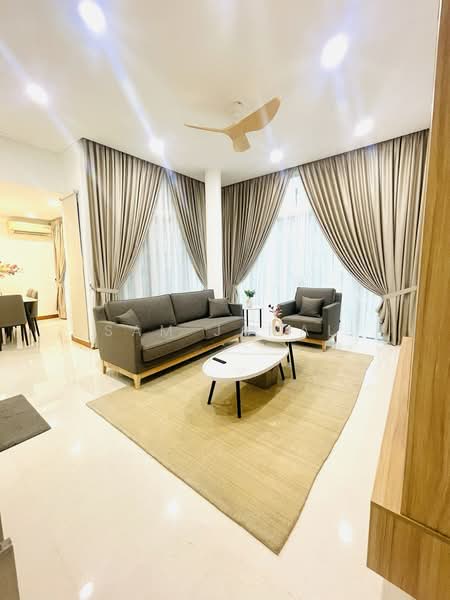 Rumah Teres 4 Tingkat untuk Dijual di Ampang Jaya (Ampang) - Sam Jamal - Living Room - PropertyGuru.com.my