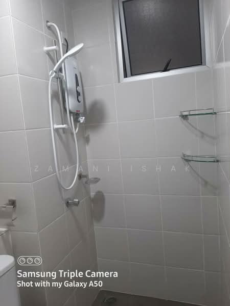 Apartment for Rent at Residensi Jalan Jubilee - Zamani Ishak - Bathroom - PropertyGuru.com.my