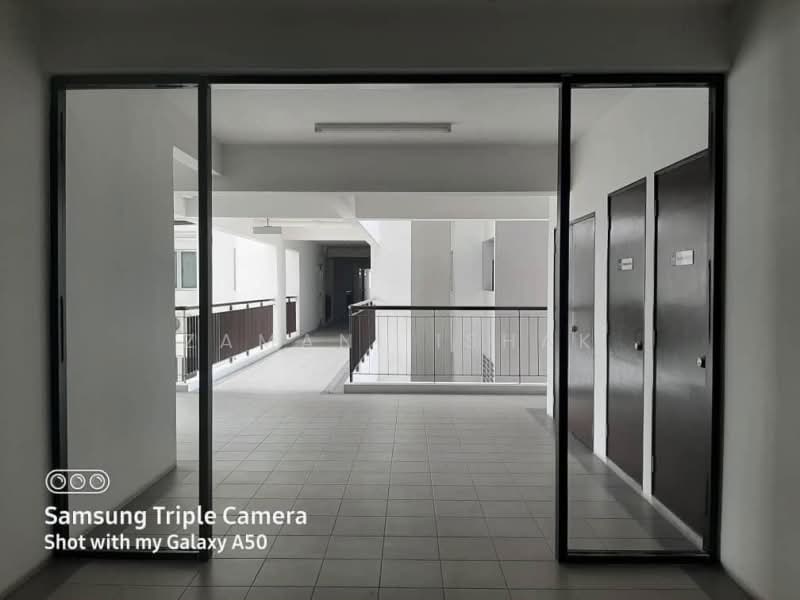 Apartment for Rent at Residensi Jalan Jubilee - Zamani Ishak - Corridor - PropertyGuru.com.my
