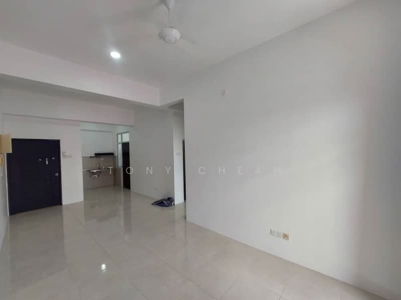 Apartment for Sale at Prestige III - Tony Cheah - Living Room - PropertyGuru.com.my