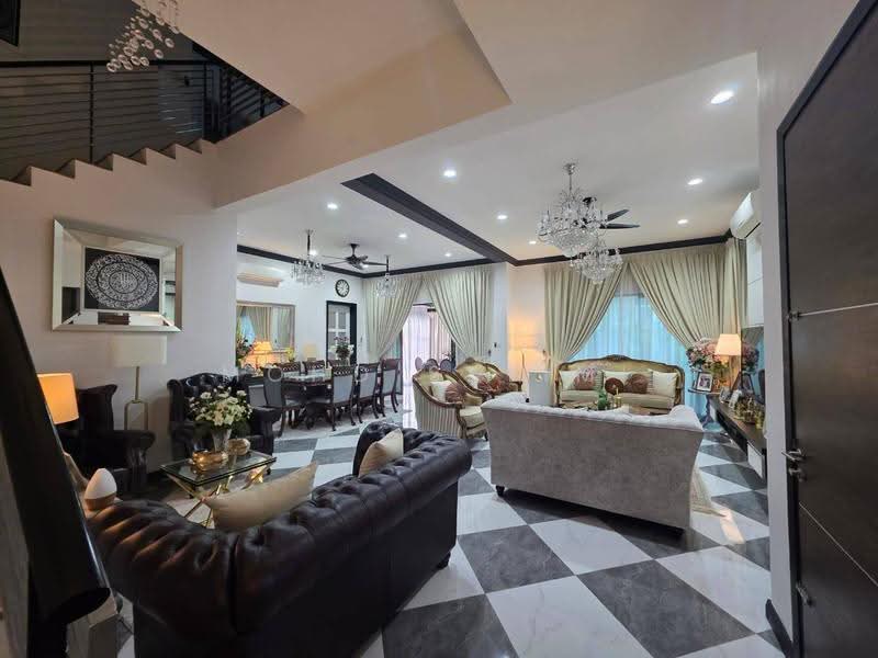 Rumah Berkembar untuk Dijual di Taman Cahaya Alam (Shah Alam) - Mohd Salimi - Living Room - PropertyGuru.com.my