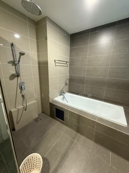 Condominium for Rent at Iskandar Residences - Nick Low - Bathroom - PropertyGuru.com.my