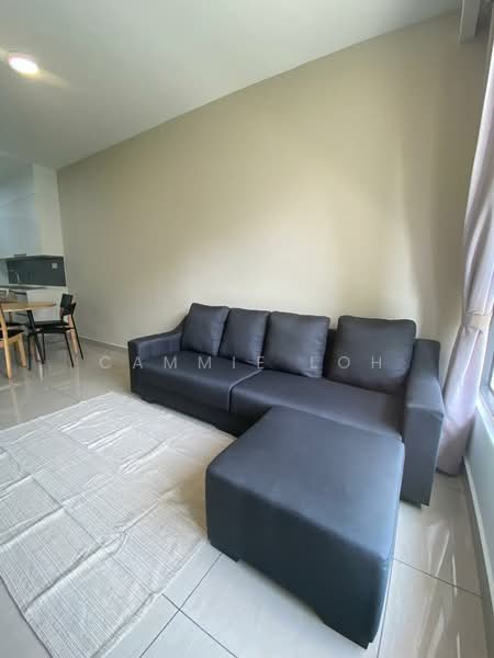 Servis Apartment untuk Disewa di Eclipse Residence @ Pan'gaea - Cammie Loh - Living Room - PropertyGuru.com.my