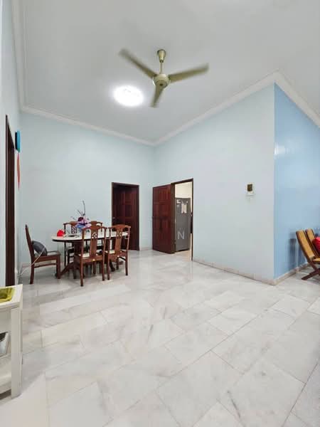 Rumah Banglo untuk Dijual di Taman Melodies (Johor Bahru) - Bee Ng - Dining Room - PropertyGuru.com.my