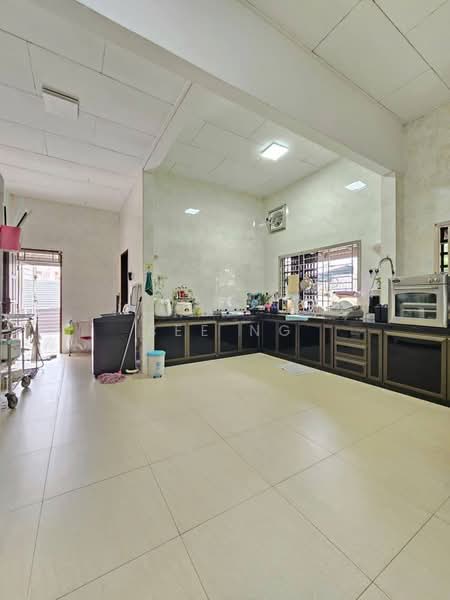 Rumah Banglo untuk Dijual di Taman Melodies (Johor Bahru) - Bee Ng - Kitchen - PropertyGuru.com.my
