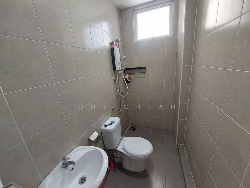 Apartment for Sale at P3 Residence @ Balik Pulau - Tony Cheah - Bathroom - PropertyGuru.com.my