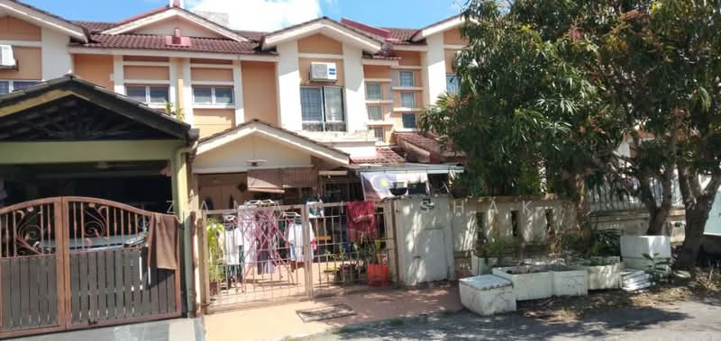 2-storey Terraced House for Sale in Saujana Utama 3 (Ijok) - Zamani Ishak - Exterior - PropertyGuru.com.my