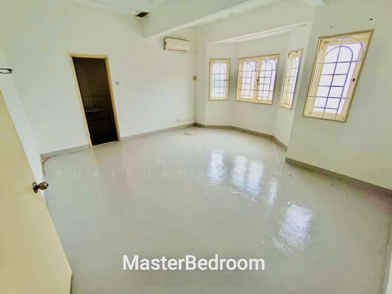 Rumah Teres 2 Tingkat untuk Dijual di Seksyen 7 (Shah Alam) - Muhd Khairulnawawi Kamaruddin - PropertyGuru.com.my