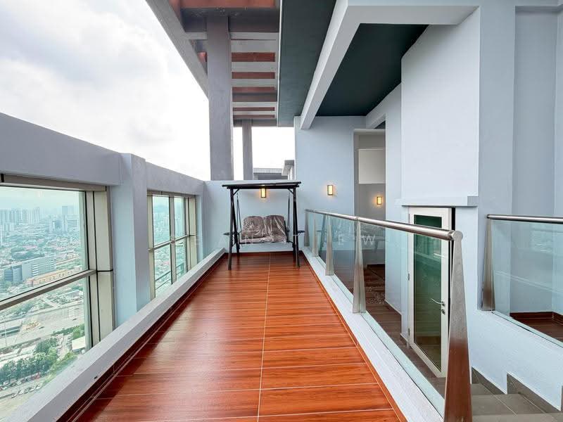 Kediaman Servis untuk Dijual di myHabitat - Sean Tiew - Balcony - PropertyGuru.com.my