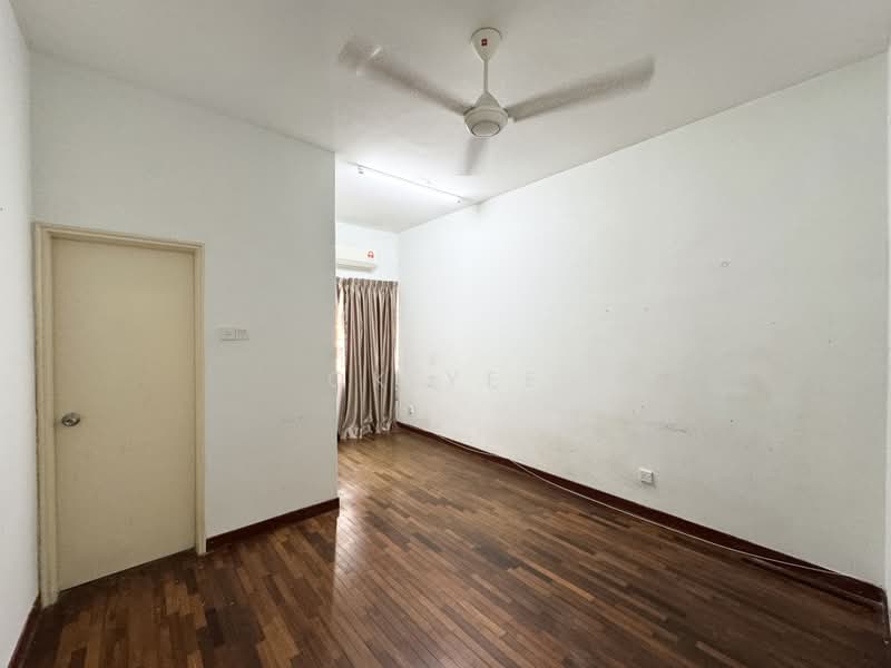 3-storey Terraced House for Sale in Jalil Sutera (Bukit Jalil) - CK Yee - PropertyGuru.com.my