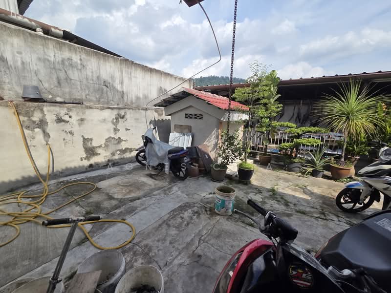 Bungalow for Rent in Kampung Cheras Baru (Ampang) - Agnes Chia - Exterior - PropertyGuru.com.my