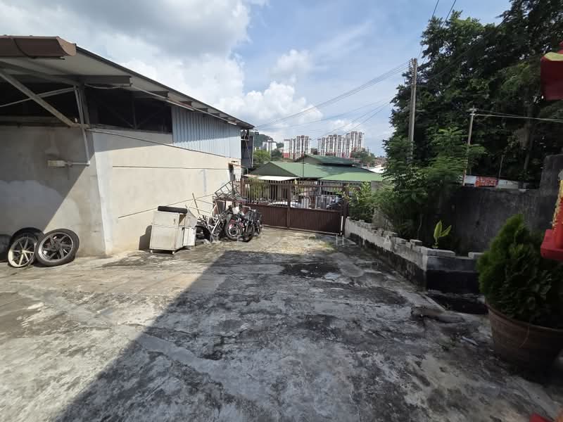 Bungalow for Rent in Kampung Cheras Baru (Ampang) - Agnes Chia - Exterior - PropertyGuru.com.my