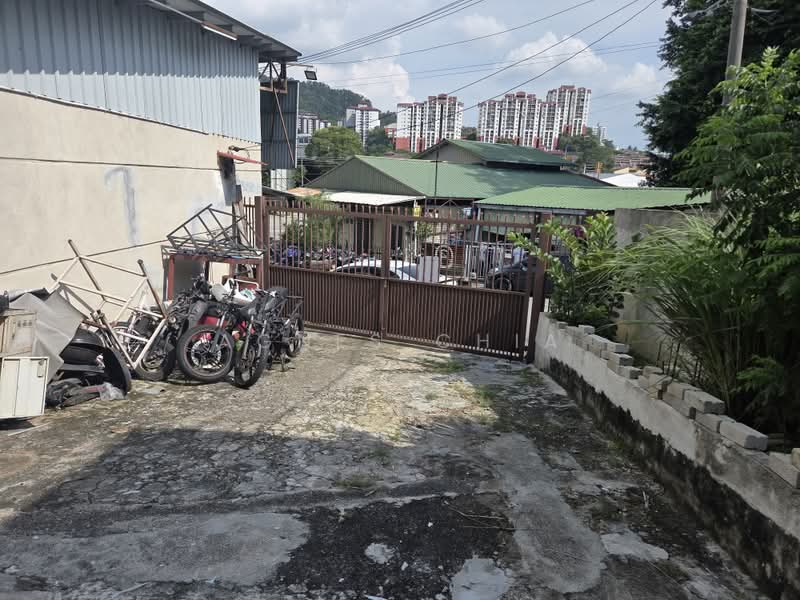 Bungalow for Rent in Kampung Cheras Baru (Ampang) - Agnes Chia - Exterior - PropertyGuru.com.my